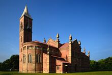 चित्र:Kanpur Memorial Church.jpg