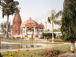 Gola BHL TempleAndChimeny.jpg