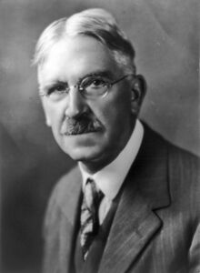 चित्र:John Dewey cph.3a51565.jpg